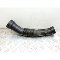Патрубок воздушного фильтра Volkswagen Passat 5 1999 06B129627