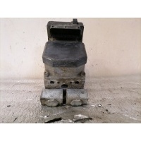 блок abs Volkswagen Passat 3B2 1999 8E0614111P