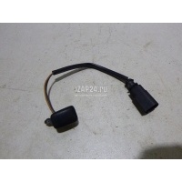 Форсунка омывателя лобового стекла VAG Octavia (A4 1U-) (2000 - 2011) 6Y0955986