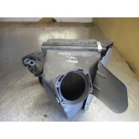 Корпус воздушного фильтра Audi A4 1996 058133837