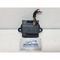 блок комфорта Mercedes C-Class W204 2009 A2048707826