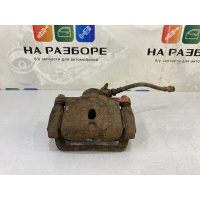 суппорт Mitsubishi Pajero V32 1992 MB858465