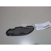 Заглушка бампера левая Mercedes Benz W202 (1993 - 2000) 2028851123