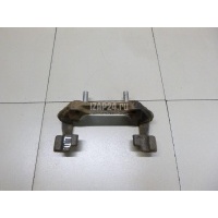 Скоба суппорта переднего Mercedes Benz W202 (1993 - 2000) 0004202015