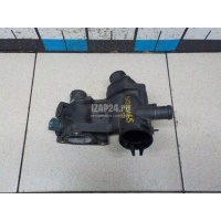 Корпус термостата VAG Octavia (1997 - 2000) 032121111P
