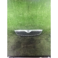 решетка радиатора Mazda 626 GE4T56381