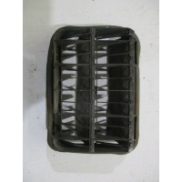 Решетка вентиляций багажника Mercedes W203 C 2000-2008 A2038300142
