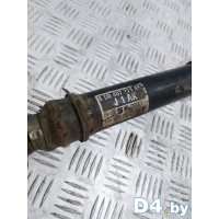 Полуось передняя правая (приводной вал, ШРУС) Audi A4 2000 8d0407272ak