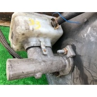 Цилиндр тормозной главный Volkswagen Golf 4 2000 210270
