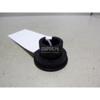 Втулка (кузов внутри) VAG Golf Plus (2005 - 2014) 06A103638Q