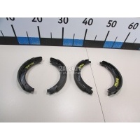 Колодки ручного тормоза к-кт BOSCH W210 E-Klasse (2000 - 2002) 0986487543