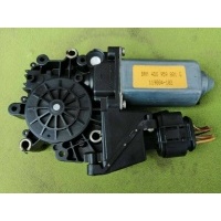 моторчик стеклоподъемника передний левый Audi A8 D2/4D 1998 4D0959801G