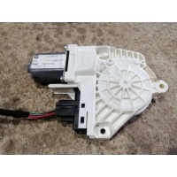 моторчик стеклоподъемника задний левый Skoda Yeti 2011 5L0959812