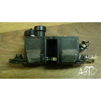 Замок багажника Chrysler Voyager/Caravan 1996-2001 4675776AB
