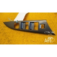 Накладка декоративная Mazda 3 (BK) 2002-2009 BS3H-68-4L6