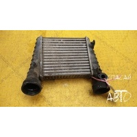 Интеркулер Volkswagen Passat (B5+) 2000-2005 8D0 145 805 D