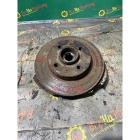 Поворотный кулак передний левый Renault 19 8200207307