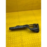 Кронштейн бампера Ford Focus 2 4M5117E857A