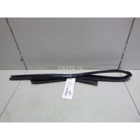 Уплотнитель стекла двери Hyundai-Kia Ceed (2007 - 2012) 835301H500