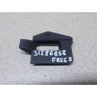 Кожух замка капота Land Rover Range Rover III (LM) (2002 - 2012) BKY760010