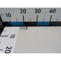 Заглушка Mazda BT-50 (2006 - 2012) UR5950705A