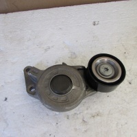 2.0 blue hdi натяжитель лапа панели 9816682480