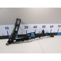 Направляющая заднего бампера левая Land Rover Range Rover Sport (2005 - 2012) LR015111