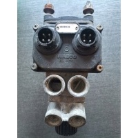 Клапан тормозные wabco actros mp3 4800030000