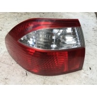 Фонарь задний левый наружный Mazda 626 5 GF 1997-2002 GG3E51160B