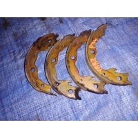 колодки ручного тормоза RENAULT KOLEOS HY0 44060CY025