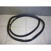 Уплотнитель двери VAG Touareg (2010 - 2018) 7P0867367E