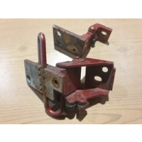 Audi a4 b5 8d0831402 8d0831412a петля правая передняя