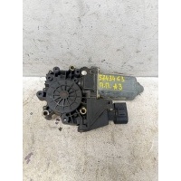 Моторчик переднего правого стеклоподъемника Audi A3 8L 1997-2003 8L3959802