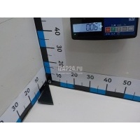 Накладка двери задней правой Hyundai-Kia Venga (2010 - 2018) 838401P000EQ