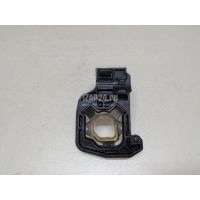 Кронштейн радиатора BMW 6-serie F12/F13 (2010 - 2017) 17117575248