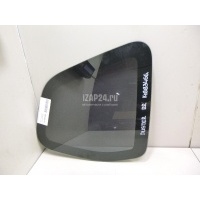 Стекло кузовное глухое правое Renault Duster 2012 833068568R