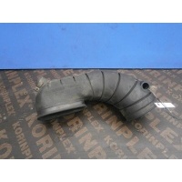 Патрубок воздушного фильтра Audi A6 C4 1994 048129627D