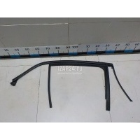 Уплотнитель стекла двери Mercedes Benz GLA-Class X156 (2014 - 2020) 1567350225