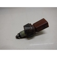 Датчик включения заднего хода VAG Fox (2005 - 2011) 02T945415P