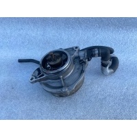 насос вакуумный Audi A8 D3/4E 2005 057145100T