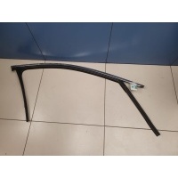 Уплотнитель стекла передней правой двери Audi A4 B9 2015- 8W0837432D