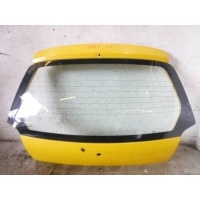 Дверь багажника MR273344