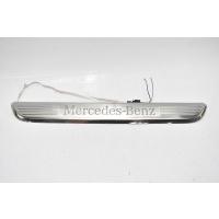 Накладка порога левый передняя a2056800535 w253 w205 w213