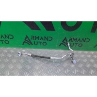 Трубка кондиционера Renault Logan 2 2012-нв 924402763R