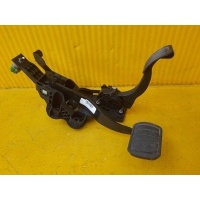 Toyota proace ii педаль газа тормоза 9814361880