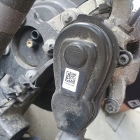 Renault clio v silnikhamulca суппорт правая 32338814