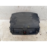 Дефлектор воздушный (салон) Toyota Corolla E150 2006-2016 5567012370