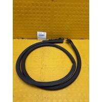 Уплотнитель двери Renault Duster 2021 823882378R
