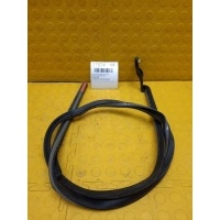Уплотнитель двери Renault Duster 2021 828304399R