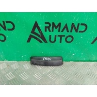 Накладка фонаря внутреннего Volkswagen Tiguan 1 2011-2016 5N0945309